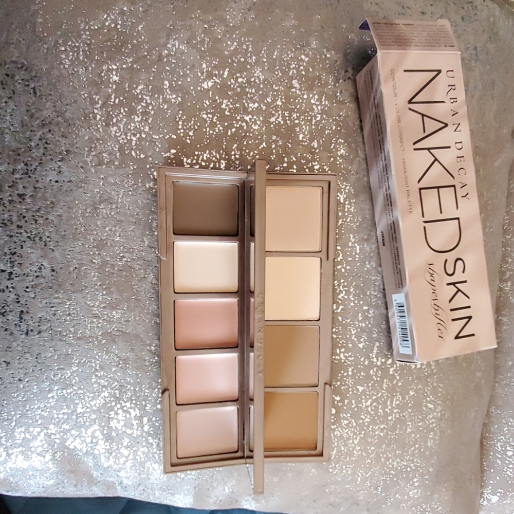 Naked skin shapeshifter palette BNIB lt/med